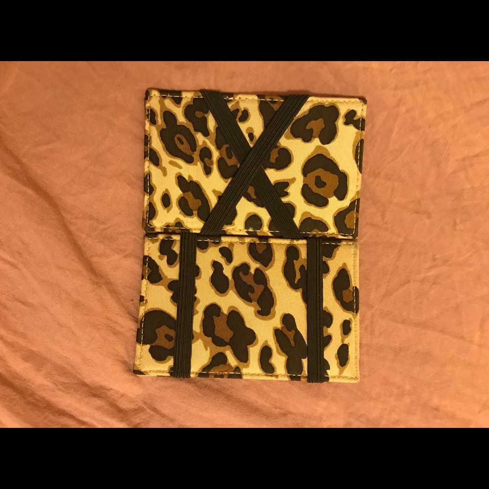 Card holder - Picture 2 of 2